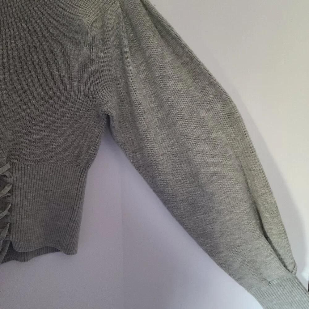 BCBG MAXAZRIA WOMENS LACE UP-CORSET- CROP SWEATER-LIGHT GRAY- SIZE MEDIUM - Picture 7 of 12